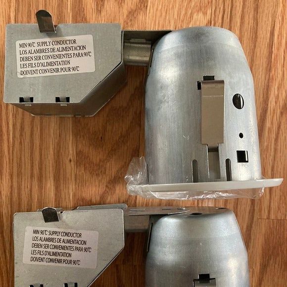 Recessed Dimmable LED Lights - Picture 2 of 7